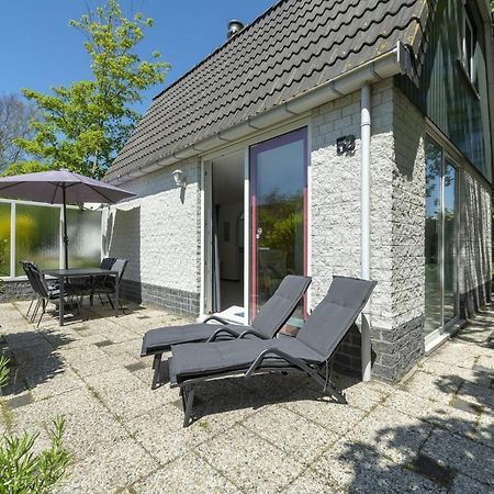 Holiday Home With Pool By The Sea Sint Maartensvlotbrug Exteriér fotografie