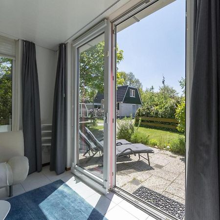 Holiday Home With Pool By The Sea Sint Maartensvlotbrug Exteriér fotografie